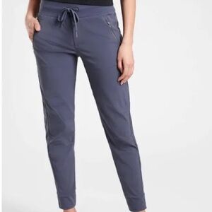 Athleta Trekkie North Joggers Blue Women’s Size 16 Tall Athletic Active Travel